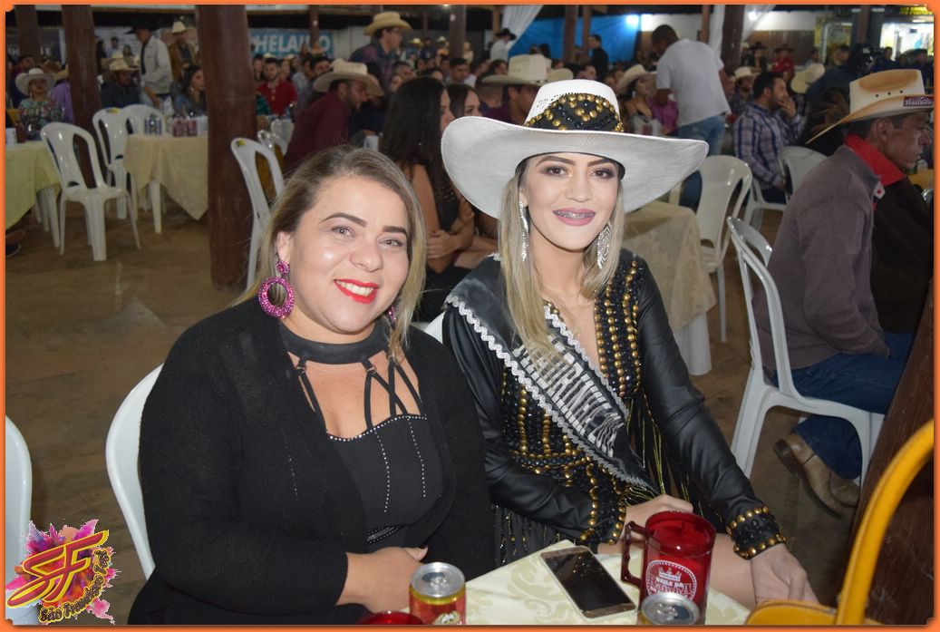BAILE DA RAINHA DA EXPOVALE 2019